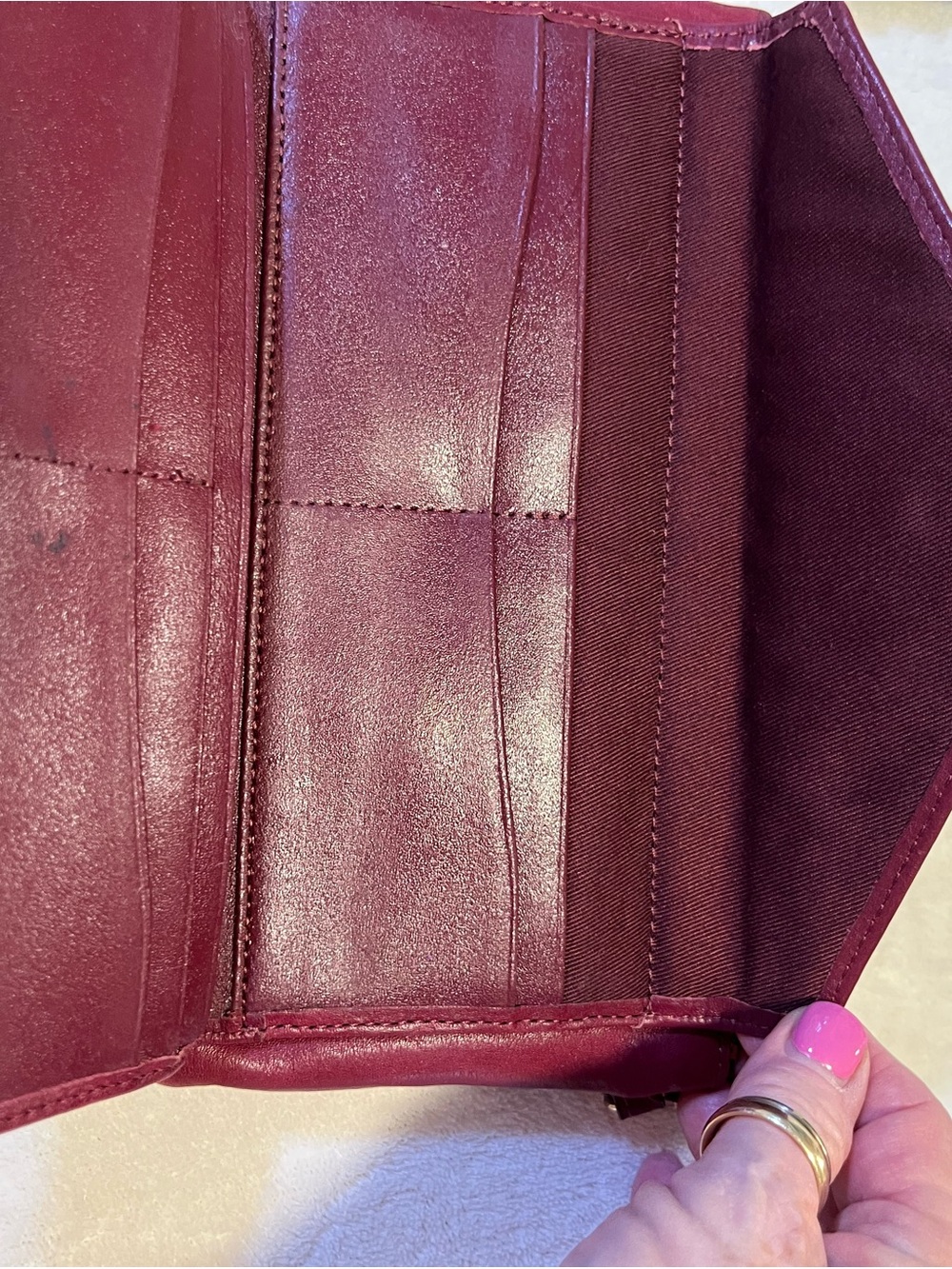Lodis Burgundy Leather Crossbody Wallet Purse Clutch Convertible Bag - Picture 3 of 5